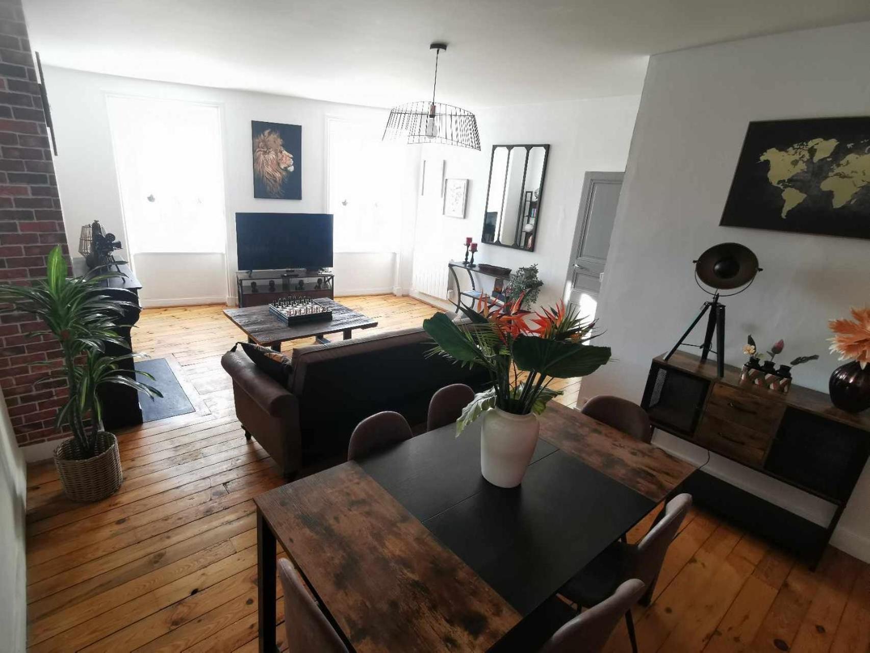 Bel Appartement De 1 A 7 Personnes 昂贝尔 外观 照片