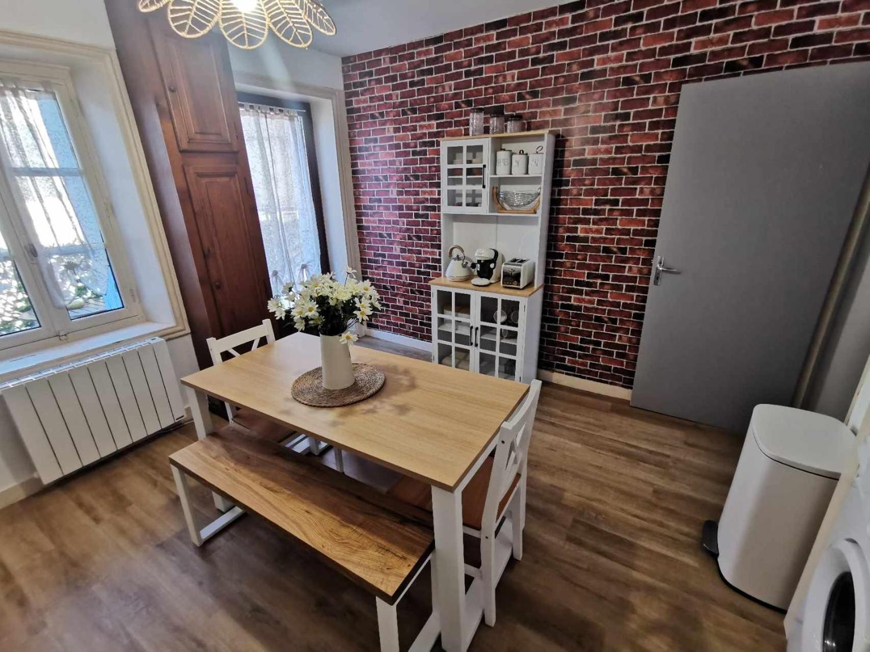 Bel Appartement De 1 A 7 Personnes 昂贝尔 外观 照片